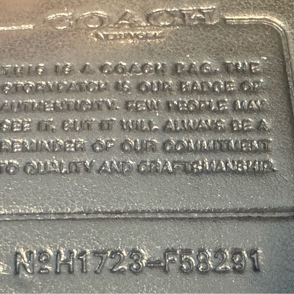 Coach Signature Christie Carryall, F58291, Black and Grey, Excellent condition - Picture 9 of 14